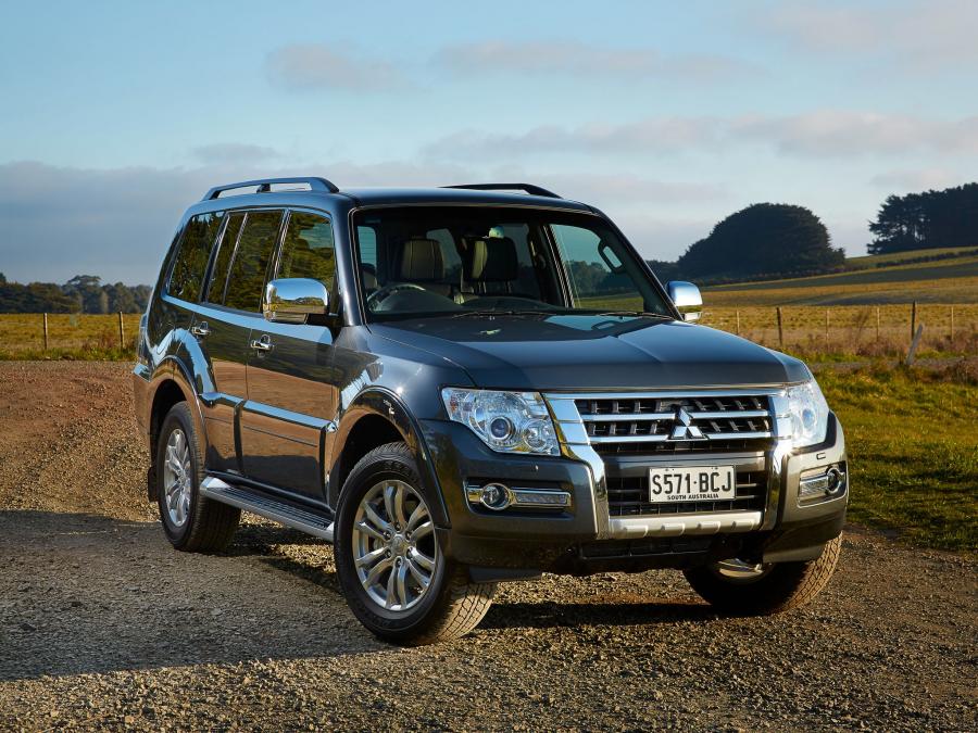  Mitsubishi Pajero 5-Door 2014 года  (AU) (фото 38 из 40)